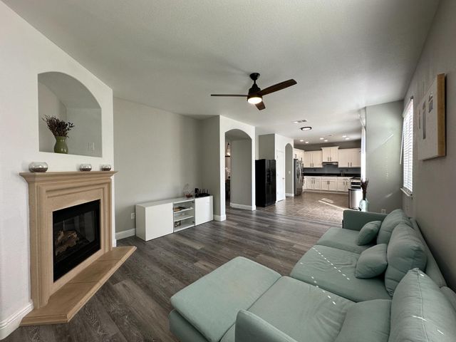 12260 Habitat Way, Rancho Cordova, CA 95742