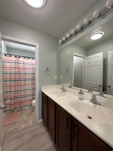 12260 Habitat Way, Rancho Cordova, CA 95742