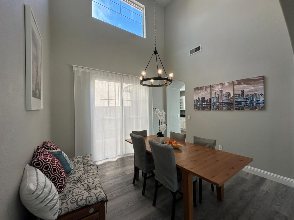 12260 Habitat Way, Rancho Cordova, CA 95742