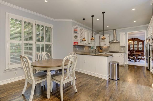 409 Misty Ridge Way, Woodstock, GA 30189