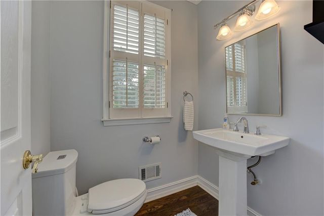 409 Misty Ridge Way, Woodstock, GA 30189