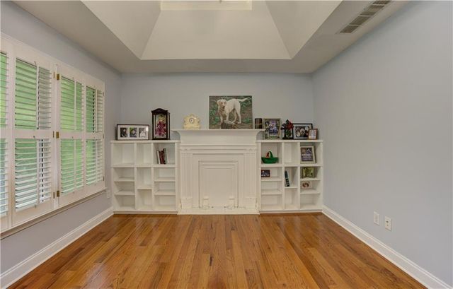 409 Misty Ridge Way, Woodstock, GA 30189