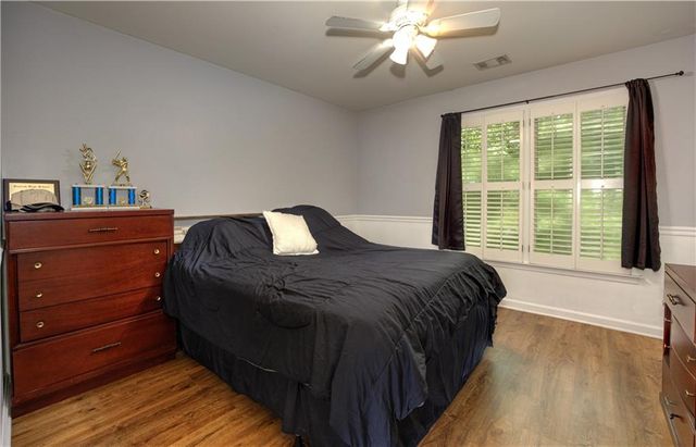 409 Misty Ridge Way, Woodstock, GA 30189