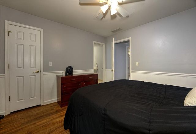409 Misty Ridge Way, Woodstock, GA 30189