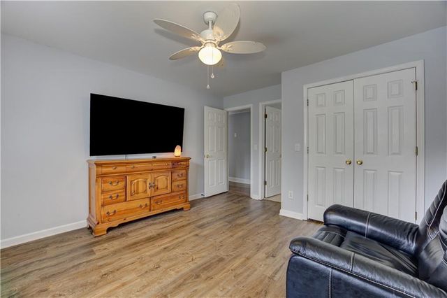 409 Misty Ridge Way, Woodstock, GA 30189