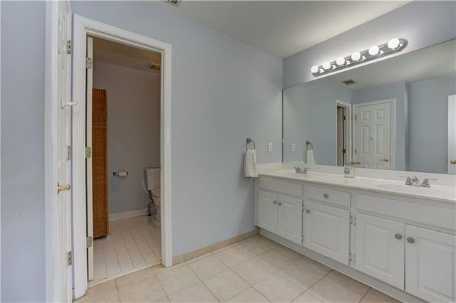409 Misty Ridge Way, Woodstock, GA 30189