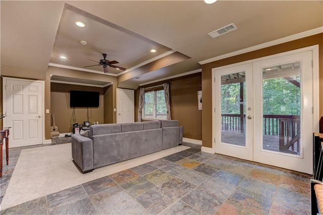 409 Misty Ridge Way, Woodstock, GA 30189