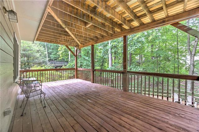 409 Misty Ridge Way, Woodstock, GA 30189
