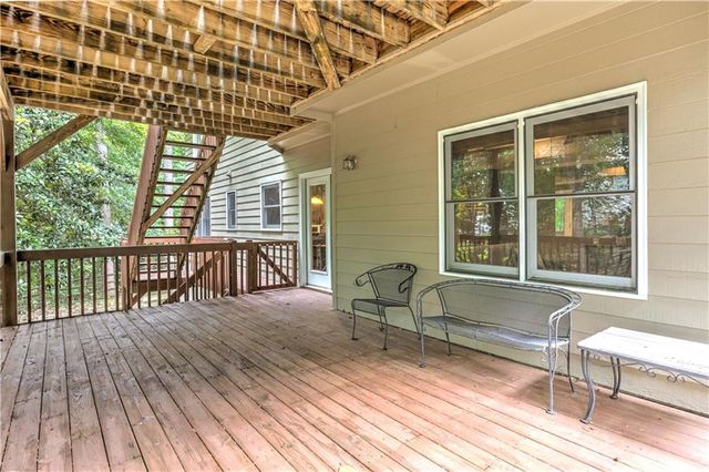 409 Misty Ridge Way, Woodstock, GA 30189