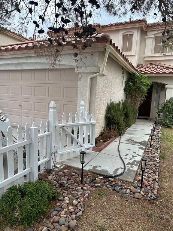 10126 Pennyroyal Street, Las Vegas, NV 89183 — exterior