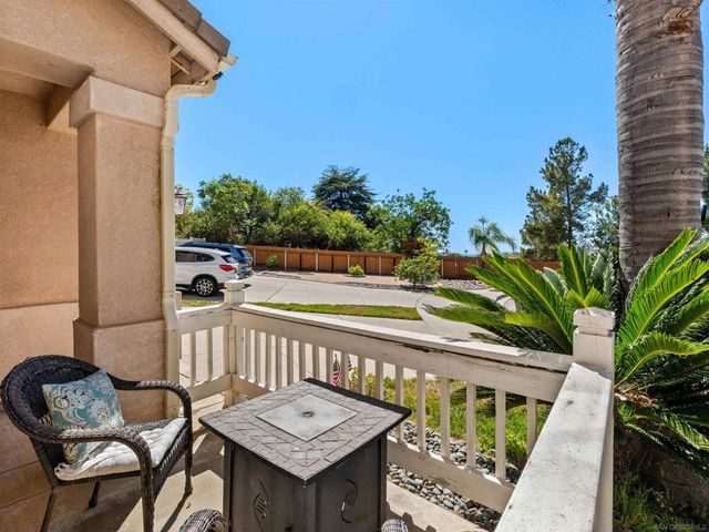 2925 Sunhaven Court, Alpine, CA 91901