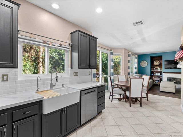 2925 Sunhaven Court, Alpine, CA 91901