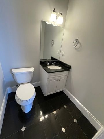 93 E Central Street 10, Natick, MA 01760