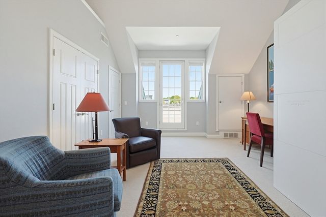 93 E Central Street 10, Natick, MA 01760