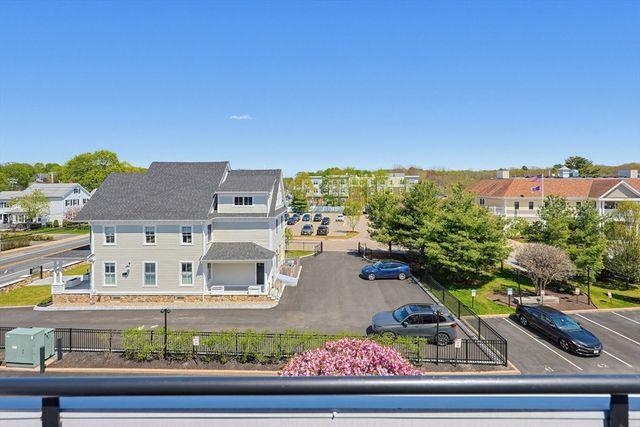 93 E Central Street 10, Natick, MA 01760