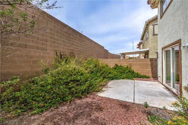 609 Monument Point Street, Henderson, NV 89002