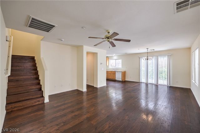 609 Monument Point Street, Henderson, NV 89002