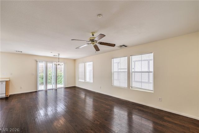 609 Monument Point Street, Henderson, NV 89002