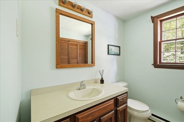 200 Cushing St, Hingham, MA 02043