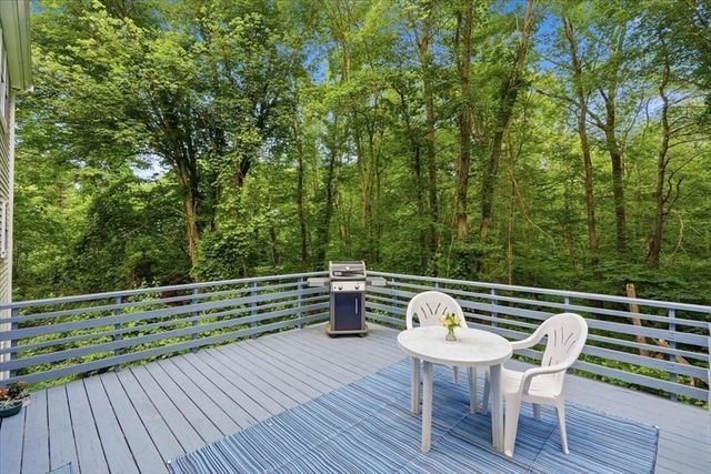 200 Cushing St, Hingham, MA 02043