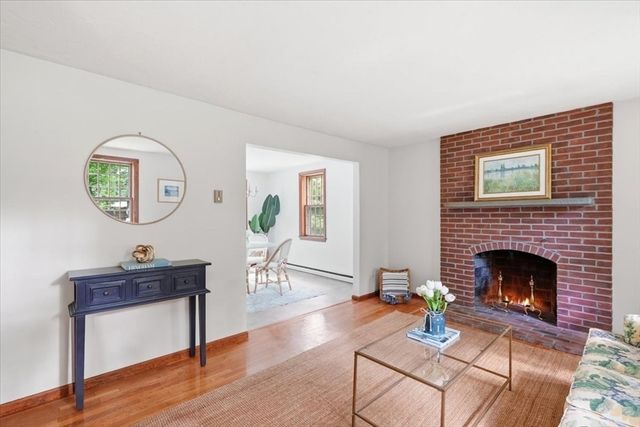 200 Cushing St, Hingham, MA 02043