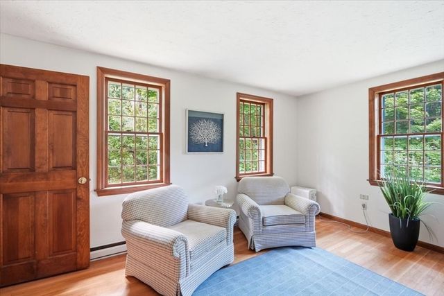 200 Cushing St, Hingham, MA 02043