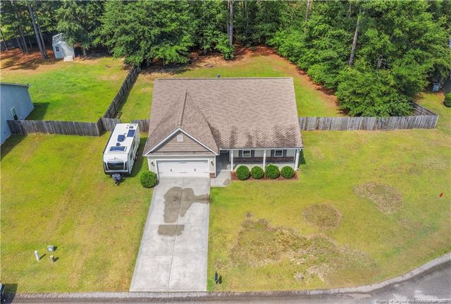177 Sidesaddle Court, Raeford, NC 28376