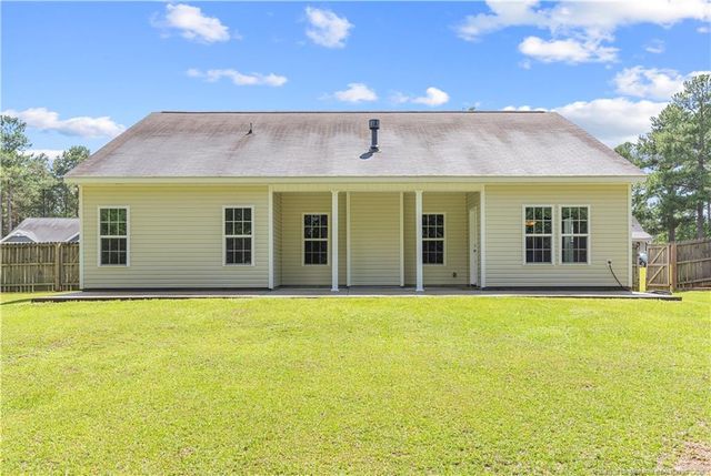 177 Sidesaddle Court, Raeford, NC 28376