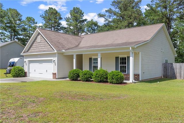 177 Sidesaddle Court, Raeford, NC 28376