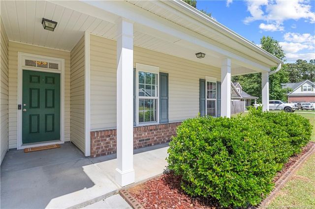 177 Sidesaddle Court, Raeford, NC 28376