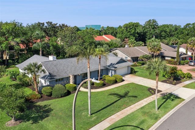 225 LAKE DESTINY TRAIL, Altamonte Springs, FL 32714