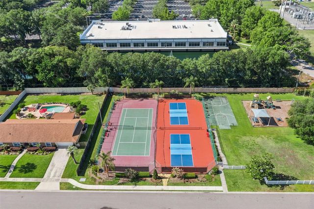 225 LAKE DESTINY TRAIL, Altamonte Springs, FL 32714