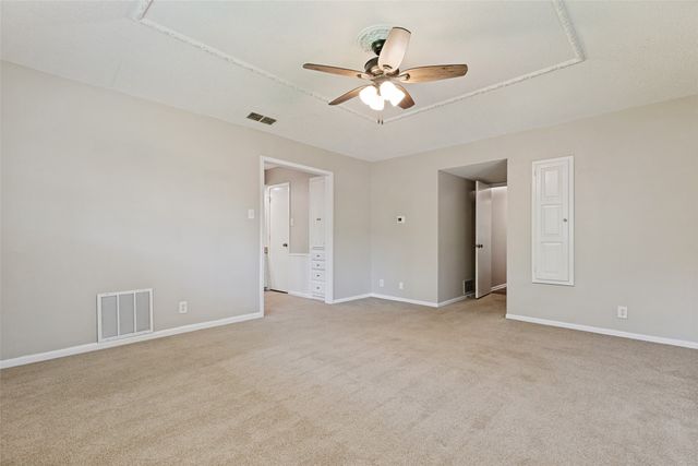 2500 Brookhaven Drive, Denison, TX 75020