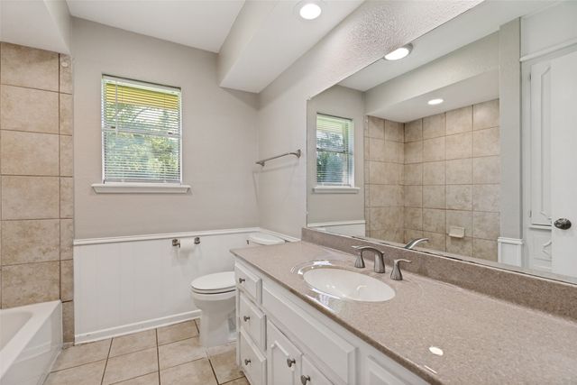 2500 Brookhaven Drive, Denison, TX 75020