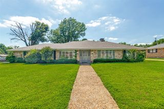 2500 Brookhaven Drive, Denison, TX 75020