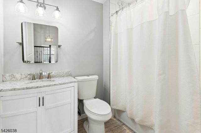 207 Columbia Ave, Cranford Twp., NJ 07016