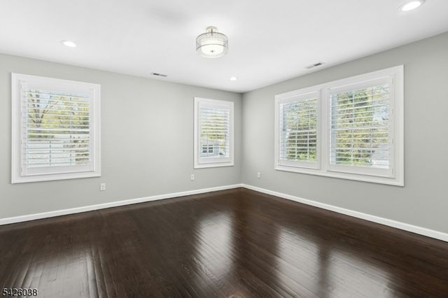 207 Columbia Ave, Cranford Twp., NJ 07016