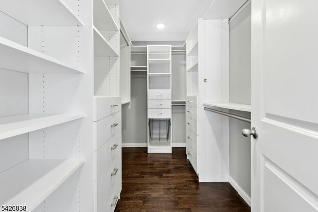 207 Columbia Ave, Cranford Twp., NJ 07016