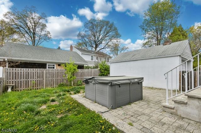 207 Columbia Ave, Cranford Twp., NJ 07016