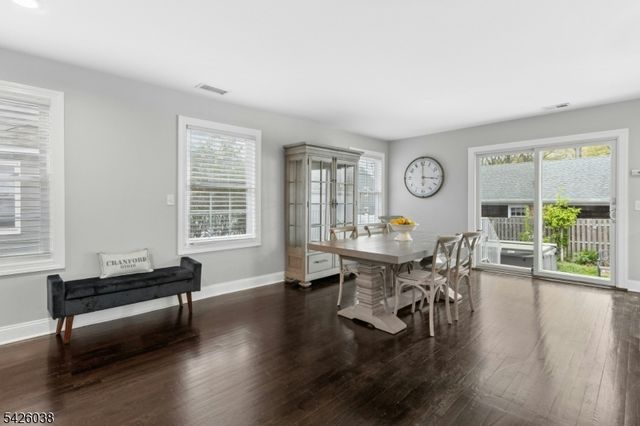 207 Columbia Ave, Cranford Twp., NJ 07016