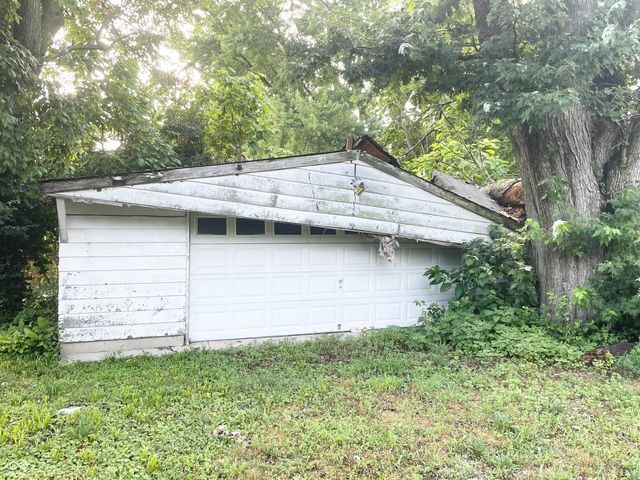 7211 E Troy Avenue, Indianapolis, IN 46239