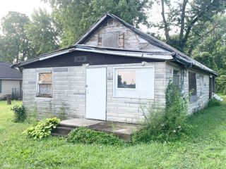 7211 E Troy Avenue, Indianapolis, IN 46239