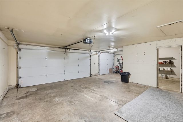 5880 Charlesgate Road, Huber Heights, OH 45424