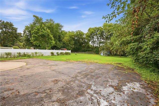 5880 Charlesgate Road, Huber Heights, OH 45424