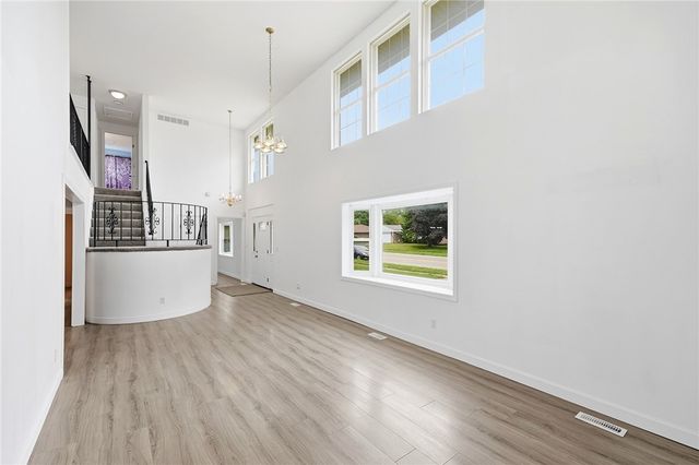 5880 Charlesgate Road, Huber Heights, OH 45424