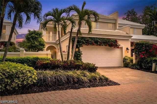 312 Carlton PL 29, Naples, FL 34108