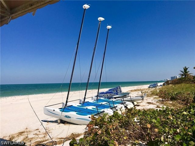 312 Carlton PL 29, Naples, FL 34108