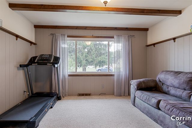 7490 N Garden Court, Jenison, MI 49428