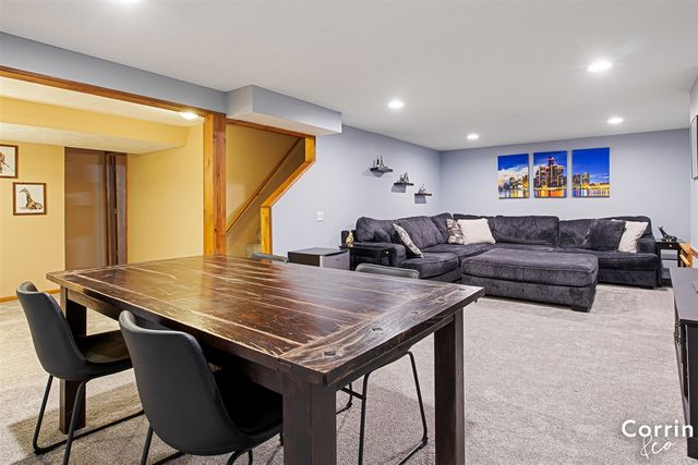 7490 N Garden Court, Jenison, MI 49428