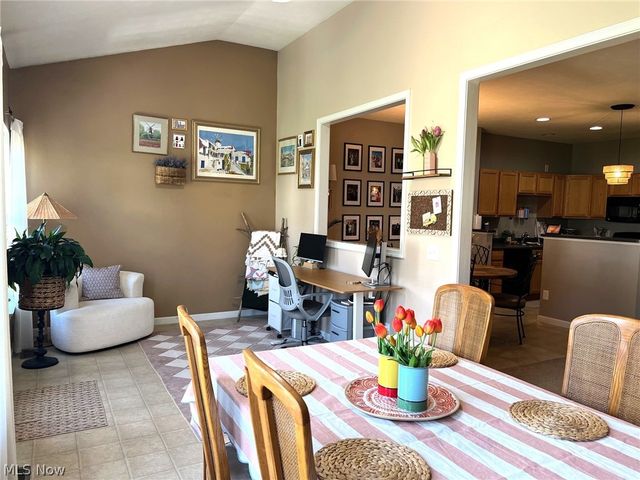 108 Yellowstone Court, Berea, OH 44017
